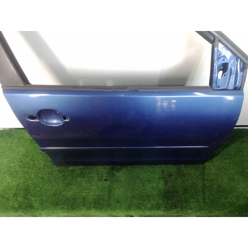 Recambio de puerta delantera derecha para volkswagen polo (9n3) 1.4 16v referencia OEM IAM  5.PUERTAS AZUL