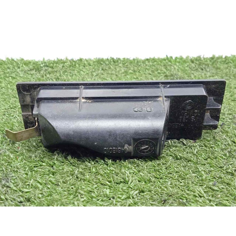 Recambio de piloto matricula para iveco daily furgón 2.3 diesel cat referencia OEM IAM 5801610795  