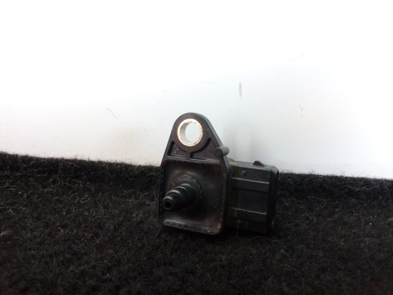 Recambio de sensor para bmw serie 3 berlina (e90) 2.0 16v diesel referencia OEM IAM 7787142-7H21  