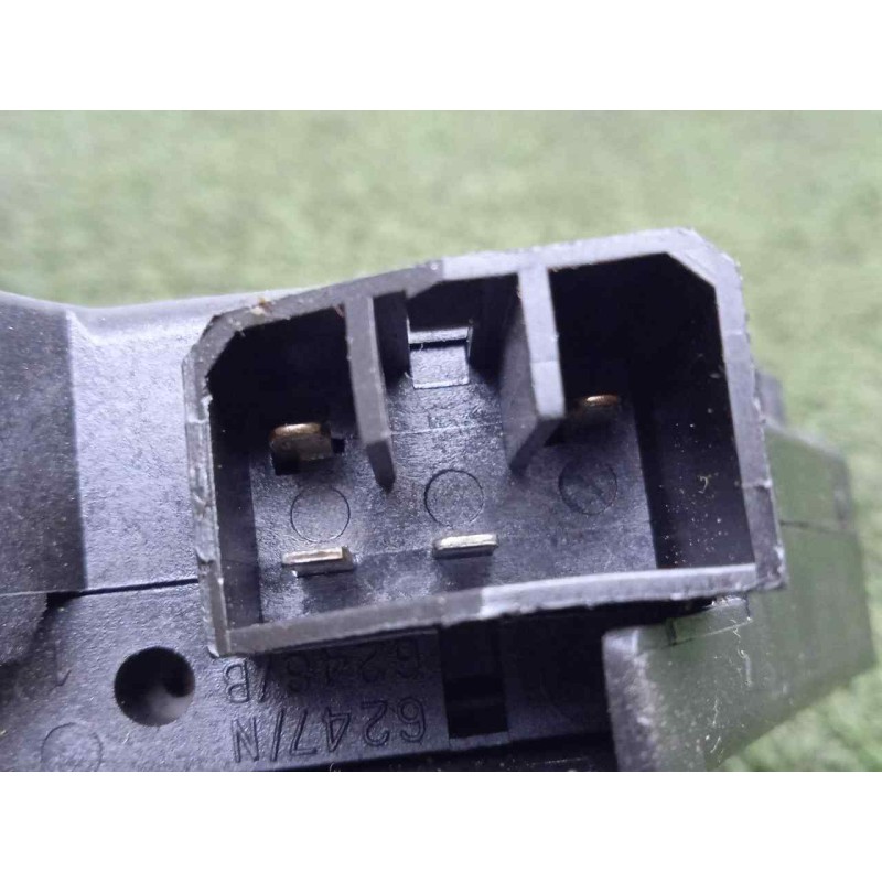 Recambio de mando luces para iveco eurocargo (02 - 08) 5.9 d - 100 e 18 referencia OEM IAM SINREFERENCIA  