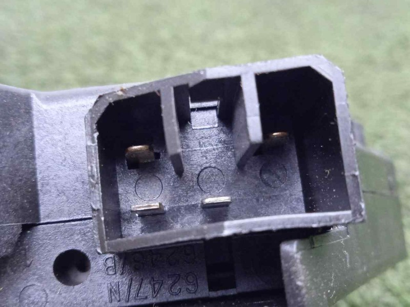 Recambio de mando luces para iveco eurocargo (02 - 08) 5.9 d - 100 e 18 referencia OEM IAM SINREFERENCIA  