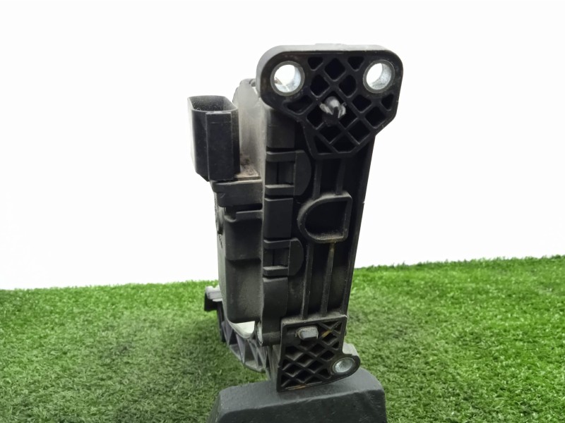 Recambio de potenciometro pedal para volvo s40 berlina 1.8 flexifuel cat referencia OEM IAM 4M519F836AH-6PV00864101 6.PINES 