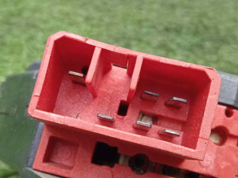 Recambio de mando limpia para iveco eurocargo (02 - 08) 5.9 d - 100 e 18 referencia OEM IAM SINREFERENCIA  