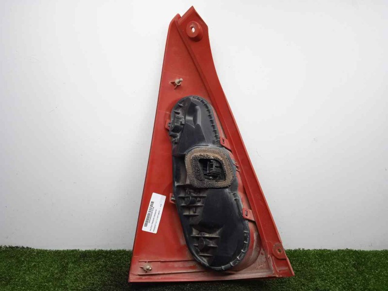 Recambio de piloto trasero derecho para peugeot 107 1.0 cat (384f) referencia OEM IAM  05-12 