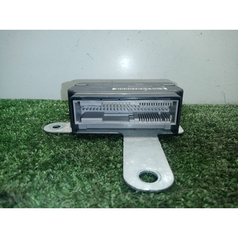 Recambio de centralita airbag para renault clio iv 1.2 tce referencia OEM IAM 985108115R-A2C84855000 CONTINENTAL 