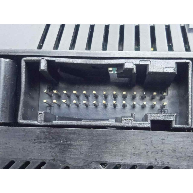 Recambio de mando climatizador para ford kuga (cbs) 1.5 ecoboost cat referencia OEM IAM DV4T18C612AE  