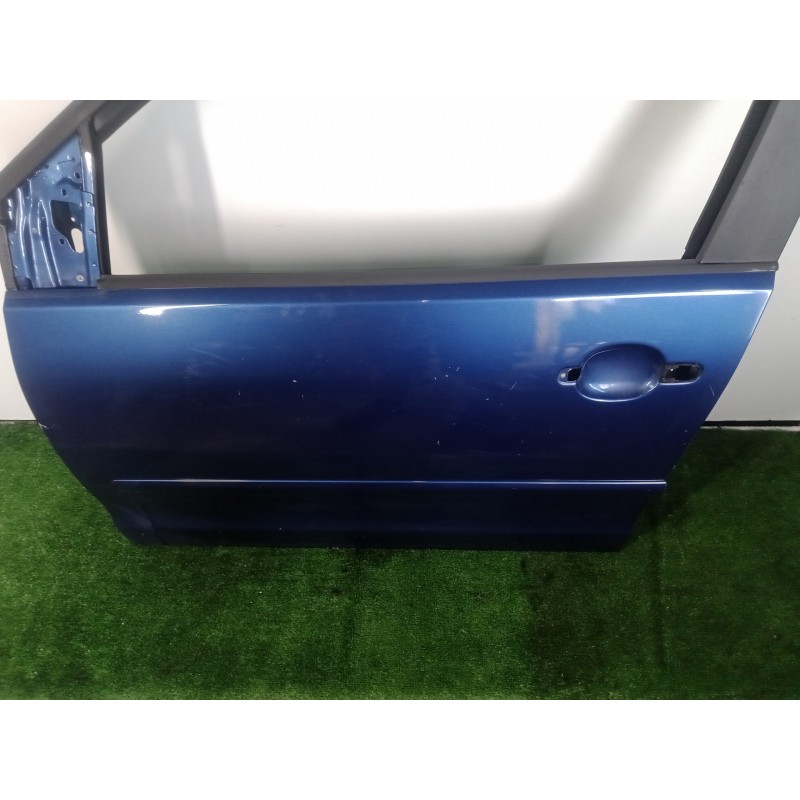 Recambio de puerta delantera izquierda para volkswagen polo (9n3) 1.4 16v referencia OEM IAM  5.PUERTAS AZUL