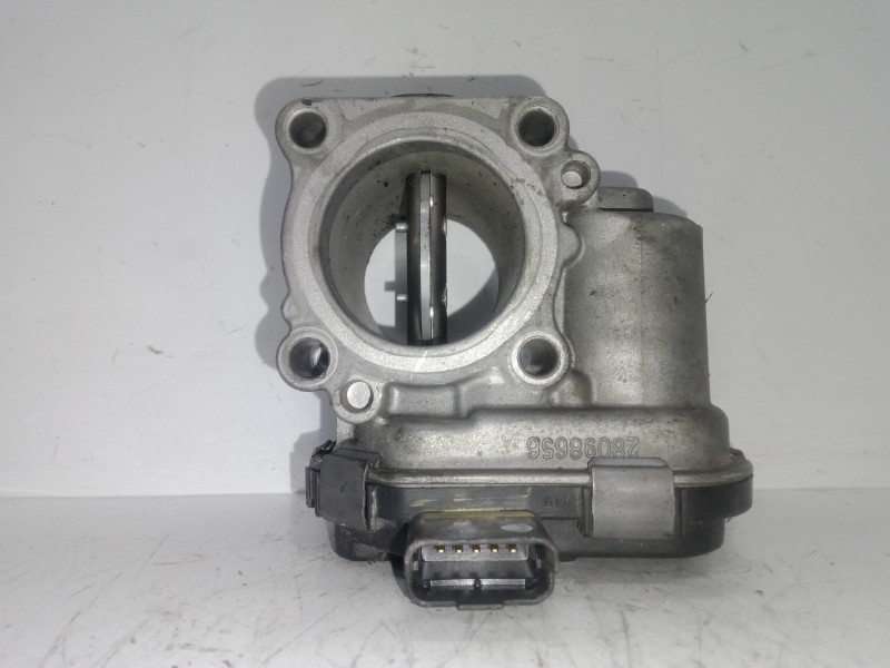 Recambio de caja mariposa para peugeot 207 1.6 16v hdi fap referencia OEM IAM 9673534480-28098656 DELPHI 