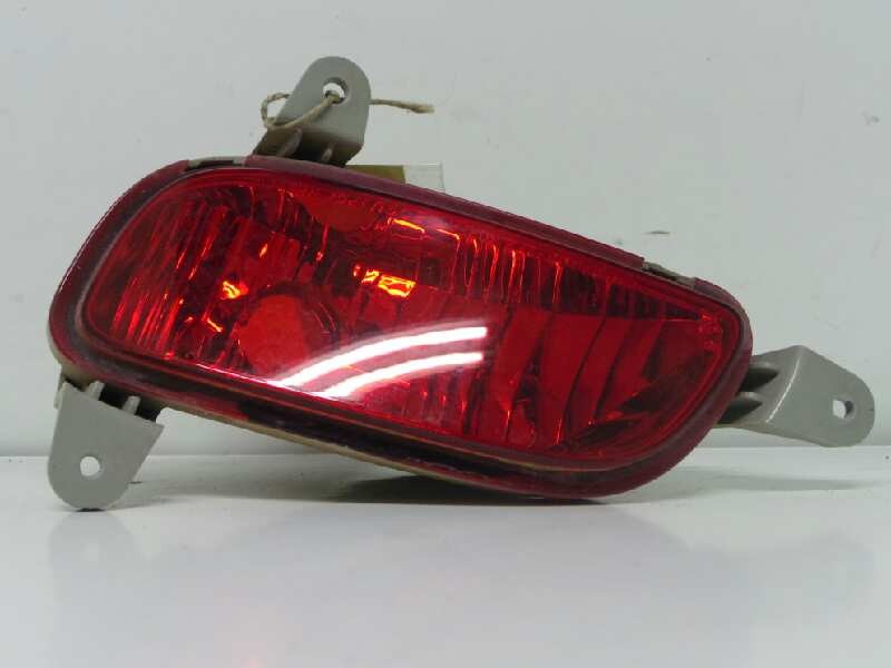 Recambio de faro antiniebla trasero derecho para kia cerato 1.6 cat referencia OEM IAM   