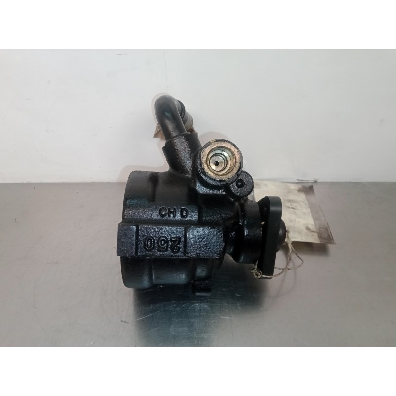 Recambio de bomba direccion para mg serie 25 (rf) 1.4 16v cat referencia OEM IAM QVB000300-26110569MG  