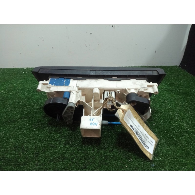 Recambio de mando calefaccion / aire acondicionado para opel vectra a referencia OEM IAM 6081F1A-86323 VECTRA.A 86323