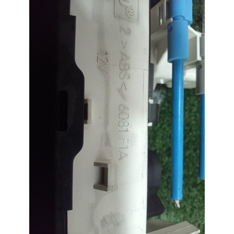 Recambio de mando calefaccion / aire acondicionado para opel vectra a referencia OEM IAM 6081F1A-86323 VECTRA.A 86323