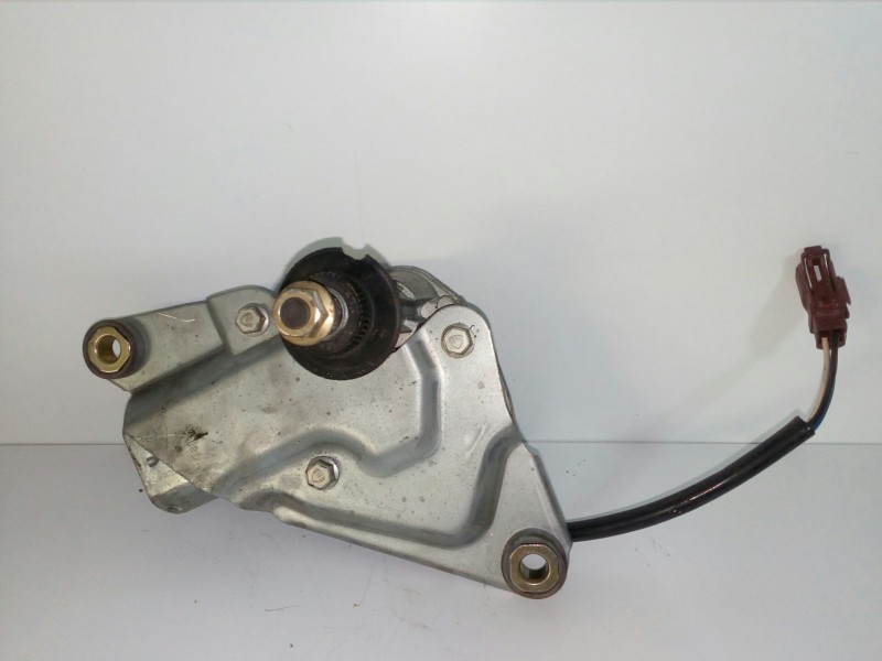 Recambio de motor limpia trasero para peugeot 106 (s2) referencia OEM IAM 9626915780-54901012 VALEO 3 PINES