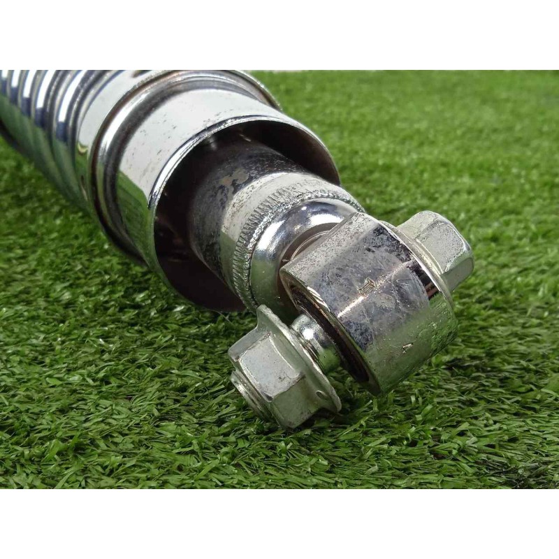 Recambio de amortiguador trasero derecho para hyosung st 700i referencia OEM IAM 62100H99D00 MONTAJE AMBOS.LADOS 