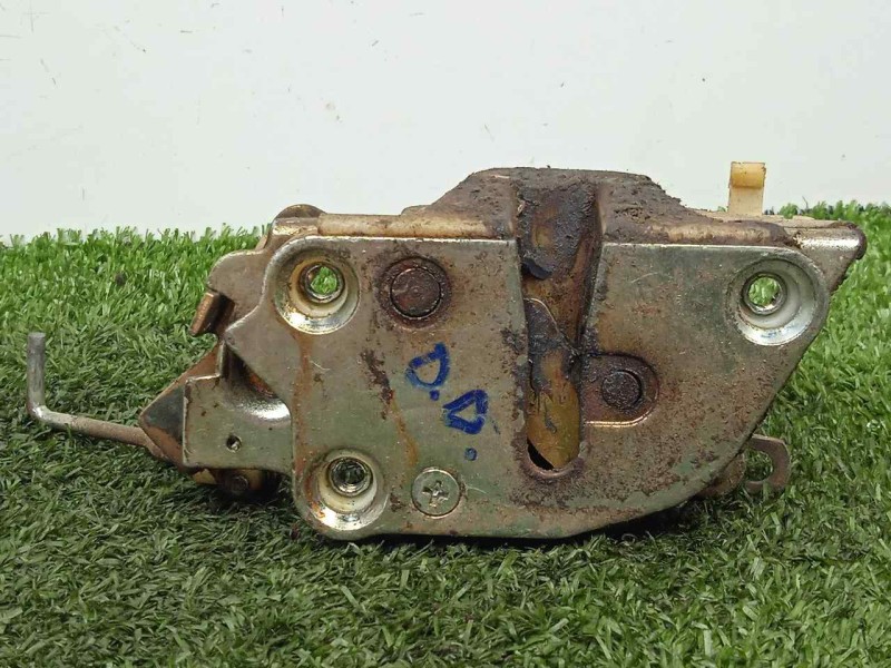 Recambio de cerradura puerta delantera derecha para suzuki samurai (sj) 1.3 cat referencia OEM IAM SINREFERENCIA  