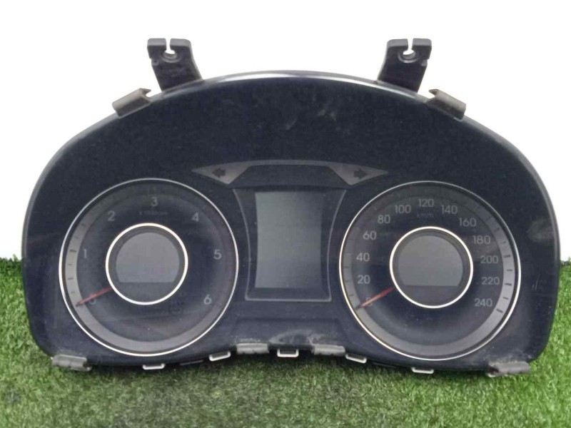 Recambio de cuadro instrumentos para hyundai i40 cw 1.7 crdi cat referencia OEM IAM 940013Z050-11001783620H  