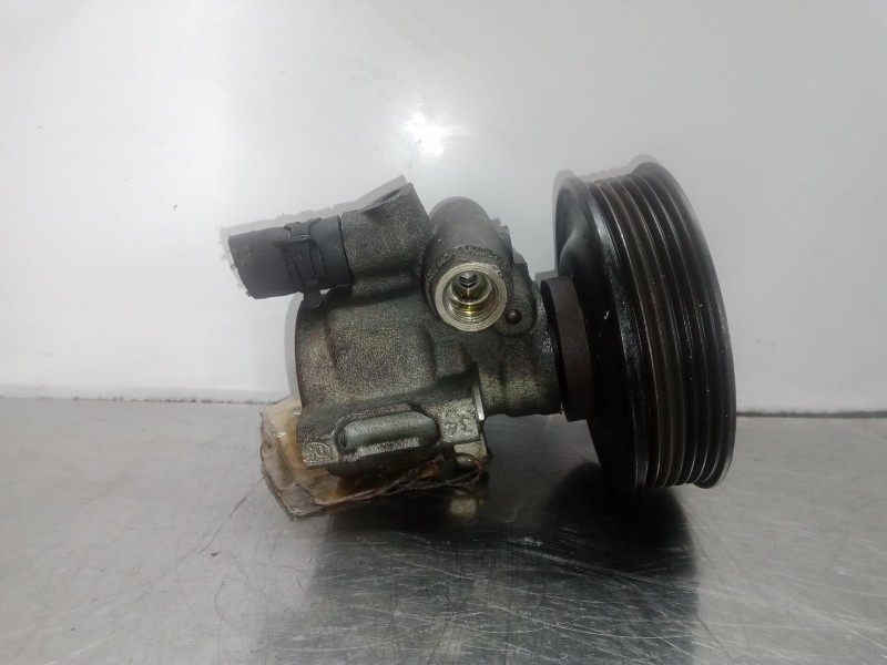 Recambio de bomba direccion para seat ibiza (6k1) 1.4 referencia OEM IAM 030145157-030145269B  26046395WB