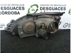 Recambio de faro derecho para toyota avensis berlina (t 22) 2.0 turbodiesel cat referencia OEM IAM  FONDO.CROMADO  2