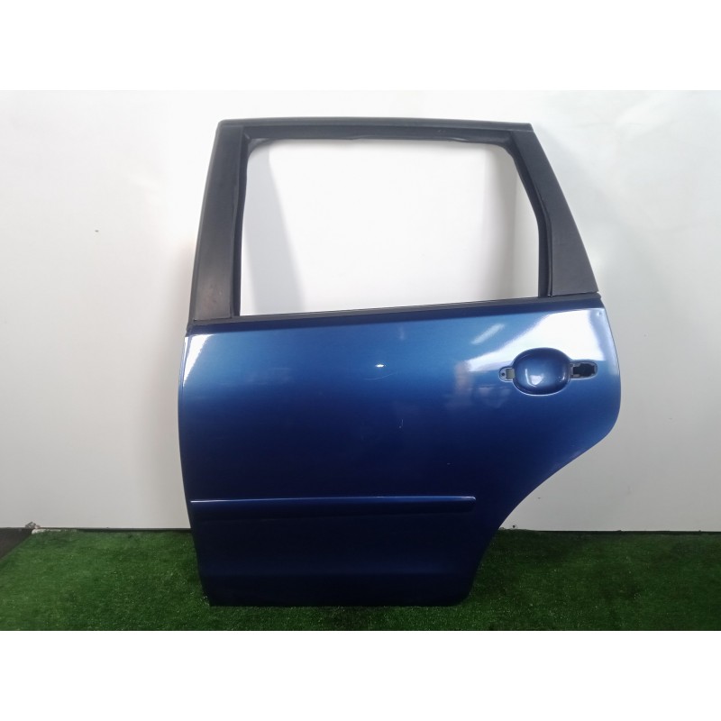 Recambio de puerta trasera izquierda para volkswagen polo (9n3) 1.4 16v referencia OEM IAM  5.PUERTAS AZUL