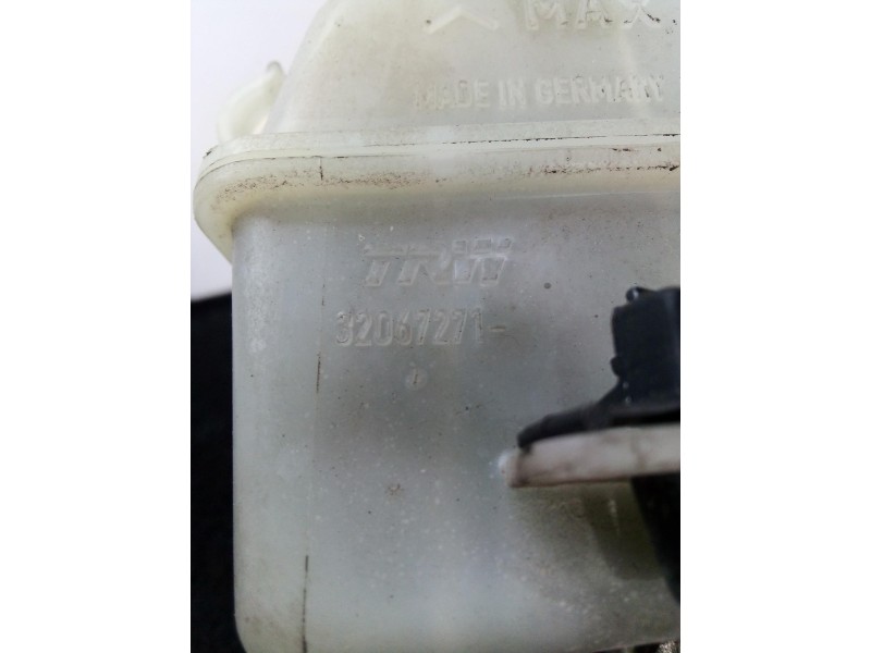 Recambio de bomba freno para opel astra h berlina 1.7 16v cdti referencia OEM IAM 32067271  