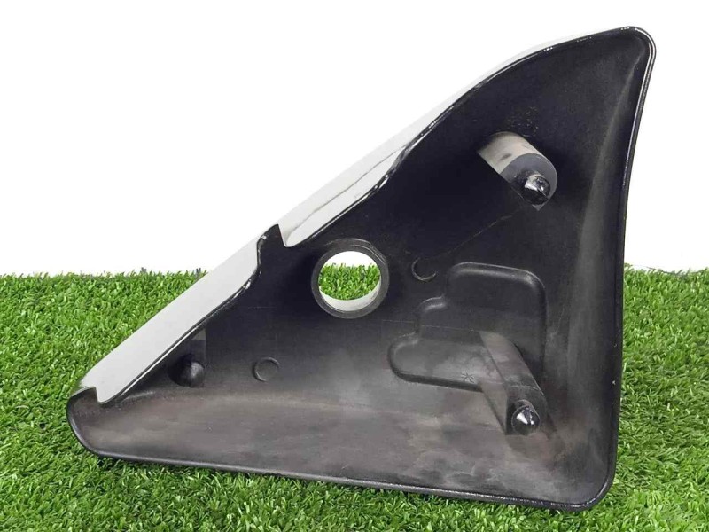 Recambio de moldura para hyosung st 700i referencia OEM IAM 47211H99D00 CENTRAL.IZQUIERDA 
