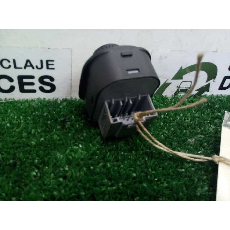 Recambio de mando retrovisor para volkswagen passat berlina (3c2) 2.0 tdi referencia OEM IAM 1K0959565F  