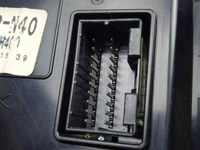 Recambio de pantalla multifuncion para kia cee´d 1.6 crdi cat referencia OEM IAM 957101H400  