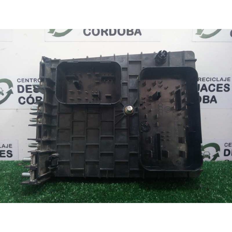 Recambio de caja reles / fusibles para volkswagen passat berlina (3c2) 2.0 tdi referencia OEM IAM 3C0937049B-BOSCH  