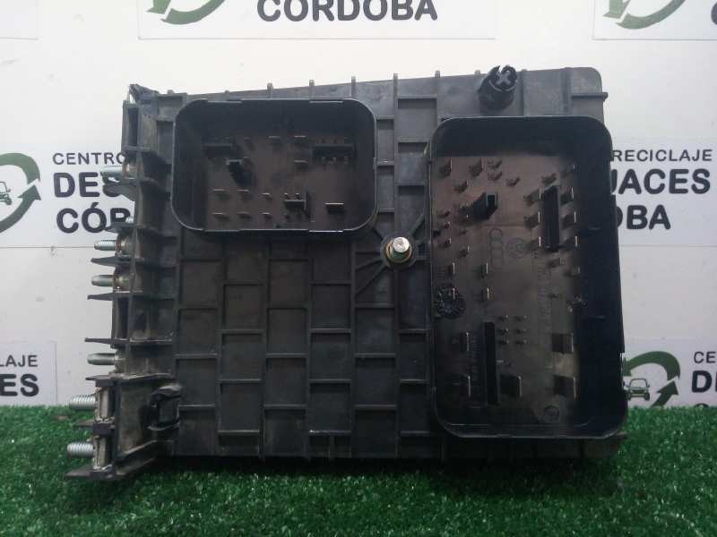 Recambio de caja reles / fusibles para volkswagen passat berlina (3c2) 2.0 tdi referencia OEM IAM 3C0937049B-BOSCH  