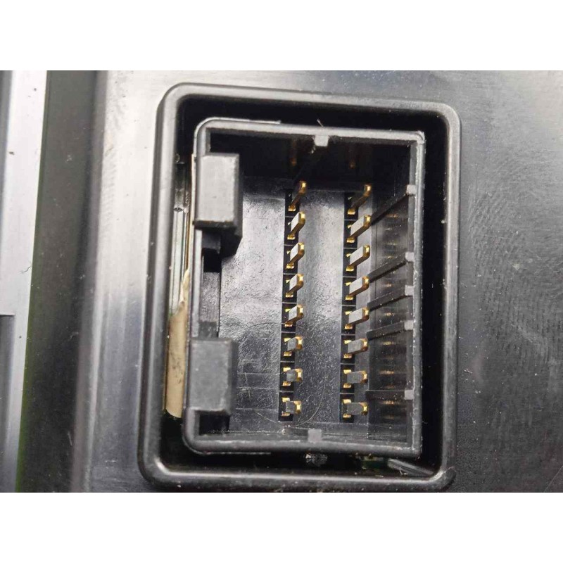 Recambio de pantalla multifuncion para kia cee´d 1.6 crdi cat referencia OEM IAM 957101H400  