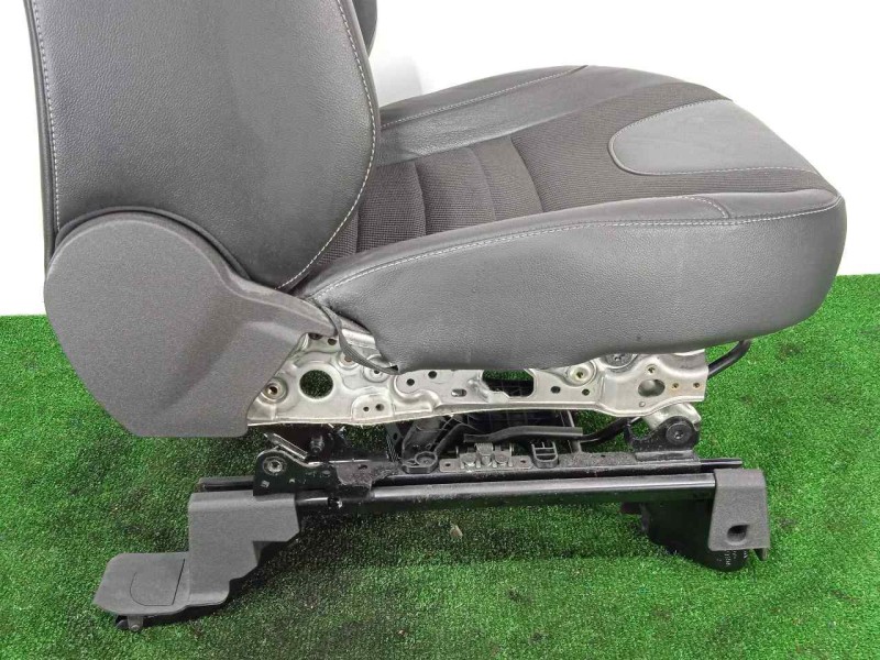 Recambio de asiento delantero izquierdo para ford kuga (cbs) 1.5 ecoboost cat referencia OEM IAM SINREFERENCIA CUERO - TELA 