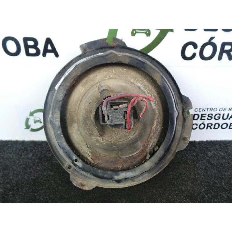 Recambio de faro izquierdo para mitsubishi montero (l040) 2.3 turbodiesel referencia OEM IAM MB283548 PAJERO. KOITO
