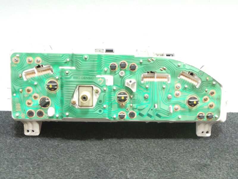 Recambio de cuadro instrumentos para toyota corolla 1.6 g referencia OEM IAM 830101E061-2576003450-A4R  