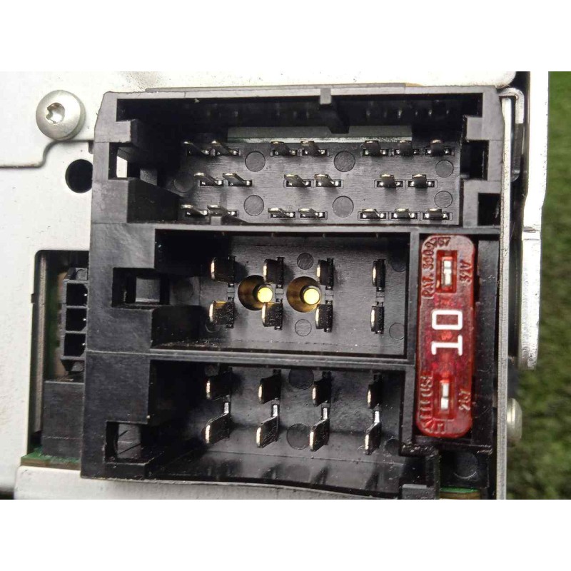 Recambio de sistema audio / radio cd para kia cee´d 1.6 crdi cat referencia OEM IAM 965101H000  