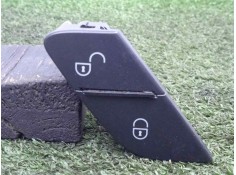 Recambio de mando cierre centralizado para mercedes-benz clase r (w251) 3.0 cdi cat referencia OEM IAM A2518201010-03078080 BOTO