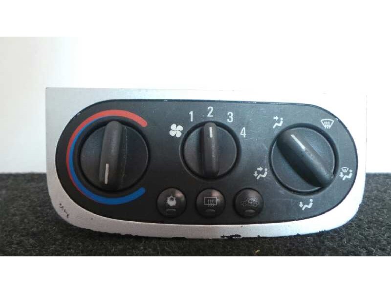Recambio de mando calefaccion / aire acondicionado para opel corsa c 1.2 16v cat (z 12 xe / lw4) referencia OEM IAM 50831310 COR