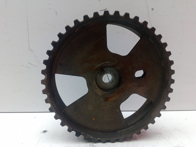 Recambio de polea arbol levas para volvo s40 berlina 2.0 diesel cat referencia OEM IAM   