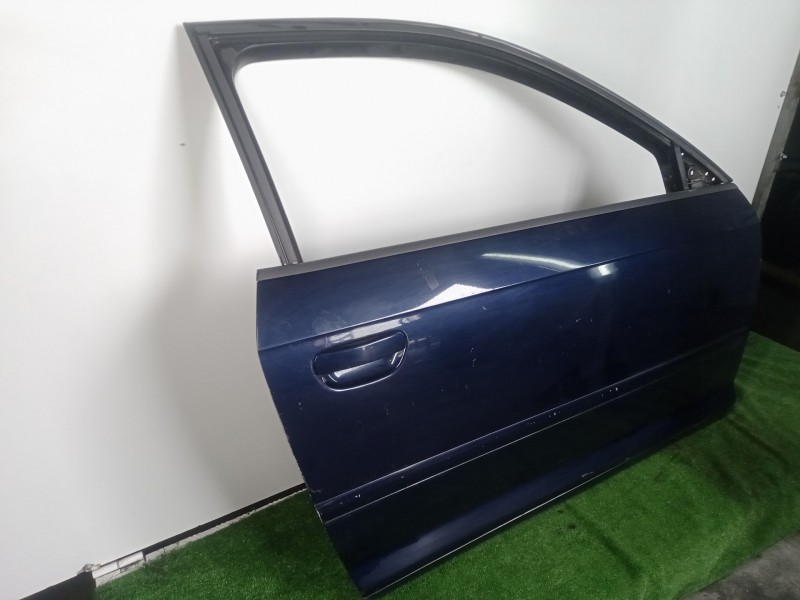 Recambio de puerta delantera derecha para audi a3 (8p) 1.9 tdi referencia OEM IAM  AZUL 
