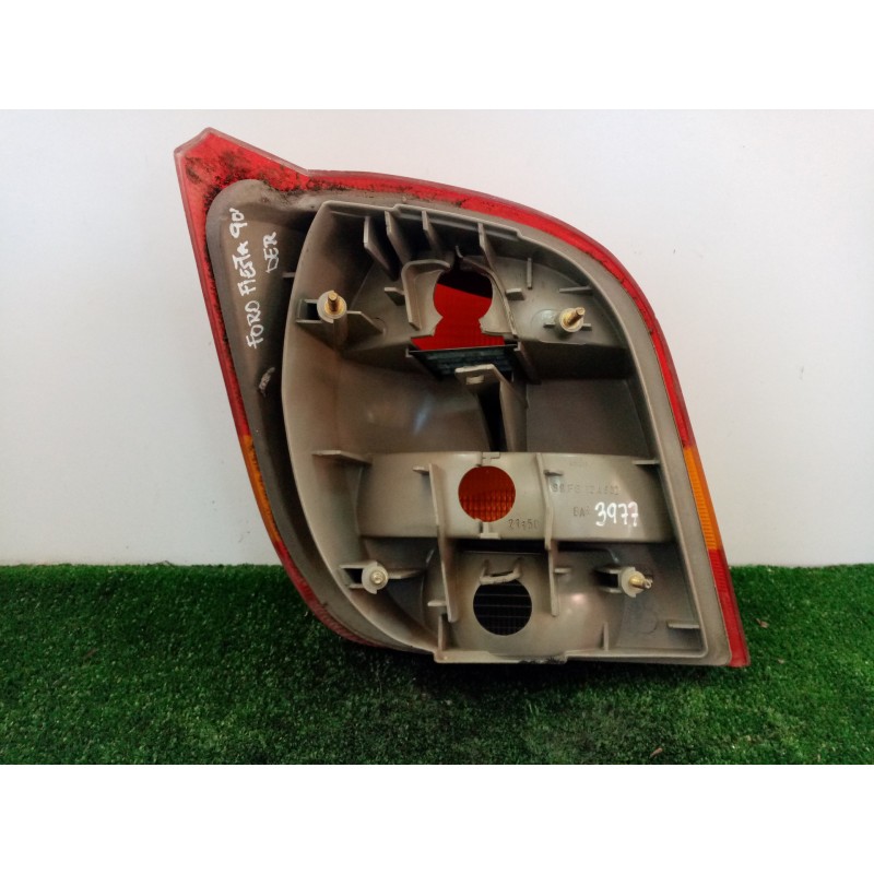 Recambio de piloto trasero derecho para ford fiesta berl./courier referencia OEM IAM  FIESTA.90 