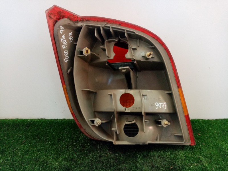 Recambio de piloto trasero derecho para ford fiesta berl./courier referencia OEM IAM  FIESTA.90 
