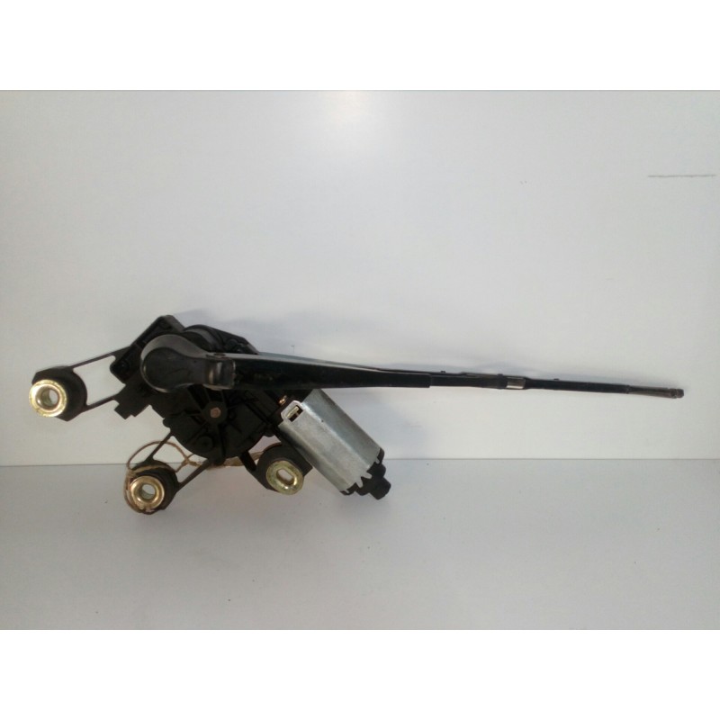 Recambio de motor limpia trasero para ford fiesta berlina (dx) referencia OEM IAM 2S61A17K441AB VALEO 3 PINES