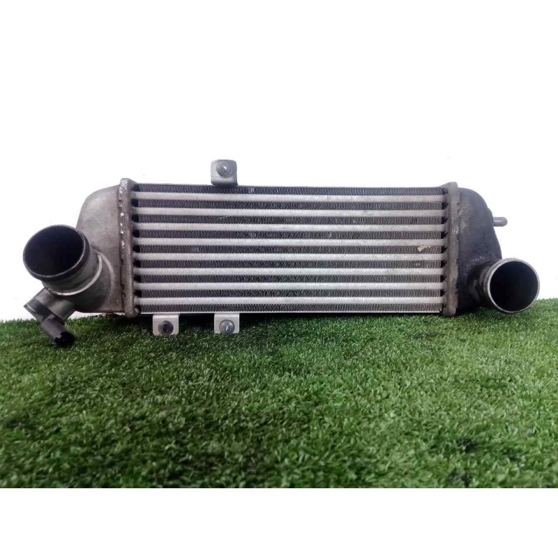 Recambio de intercooler para kia cee´d 1.6 crdi cat referencia OEM IAM 282702A610 315X130X65 ALUMINIO