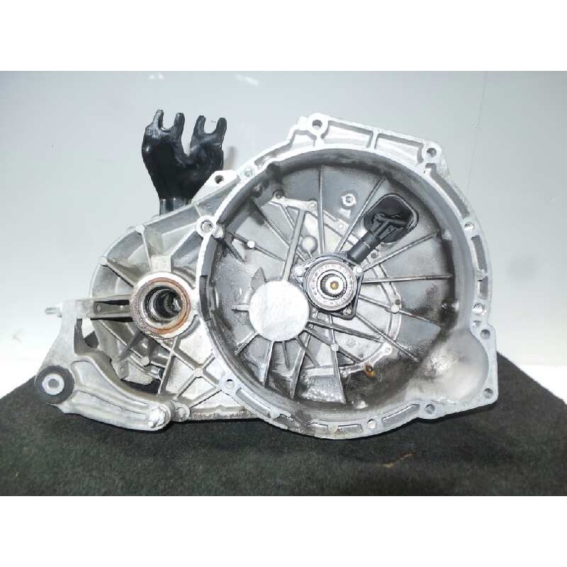 Recambio de caja cambios para ford focus berlina (cap) 1.8 tdci turbodiesel cat referencia OEM IAM 6M5R7002ZA MANUAL 5.VELOCIDAD