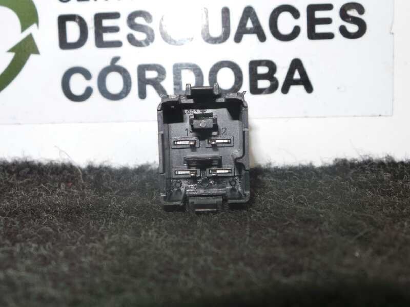 Recambio de warning para volkswagen passat berlina (3c2) 2.0 tdi referencia OEM IAM 3C0953509A  