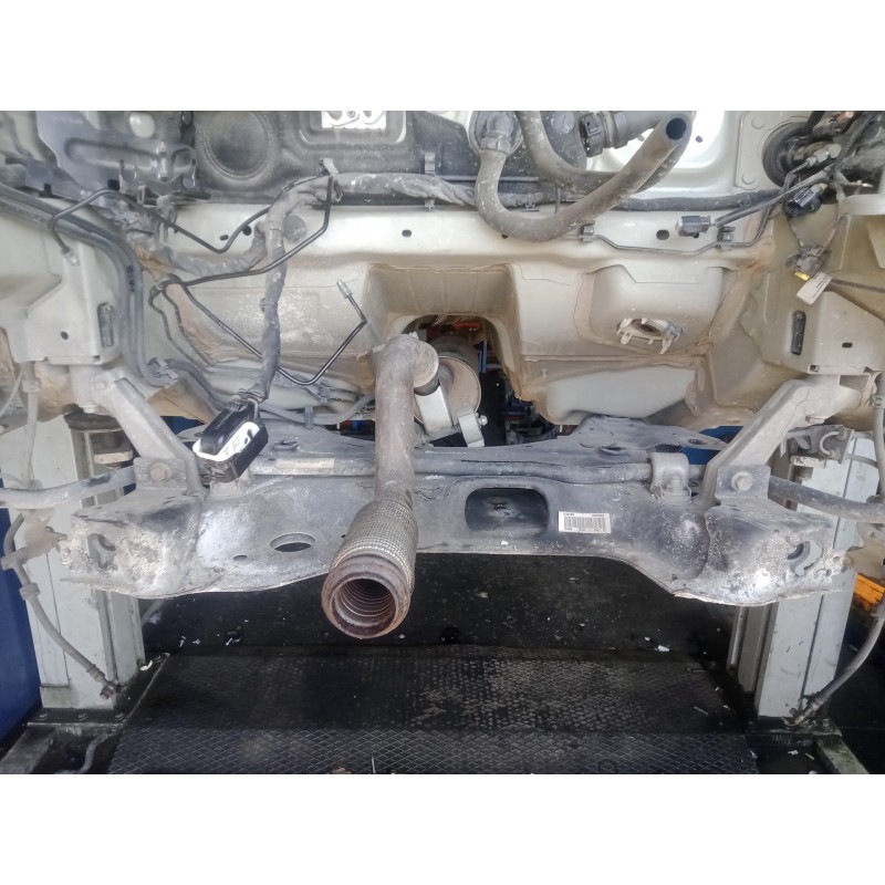 Recambio de puente delantero para peugeot 308 1.6 16v e-hdi fap referencia OEM IAM   