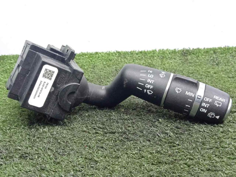 Recambio de mando limpia para land rover evoque 2.2 td4 cat referencia OEM IAM BJ323F973AB  