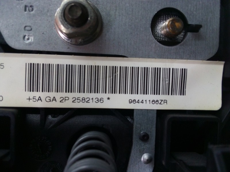 Recambio de airbag delantero izquierdo para peugeot 206 berlina 1.4 referencia OEM IAM 96441166ZR  