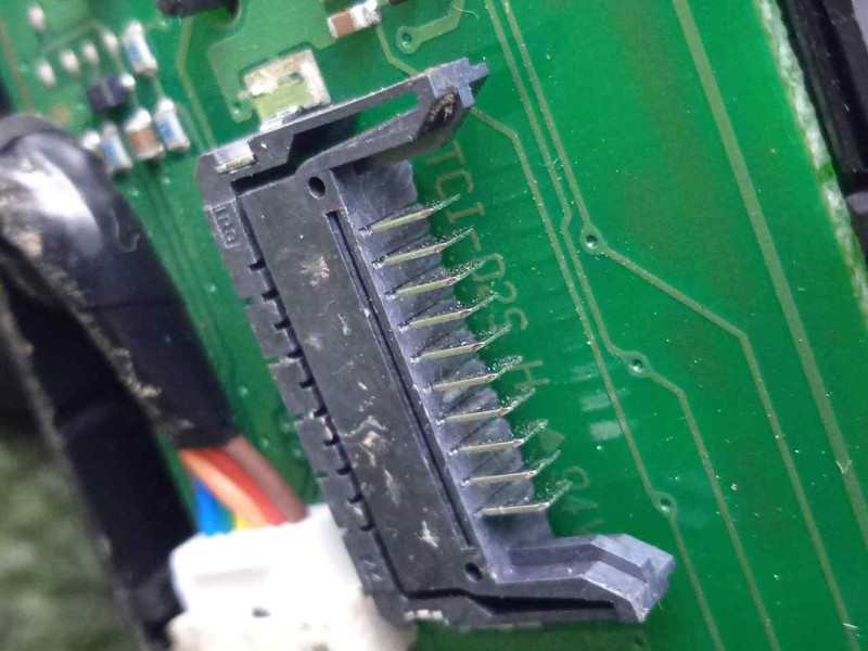 Recambio de mando limpia para land rover evoque 2.2 td4 cat referencia OEM IAM BJ323F973AB  