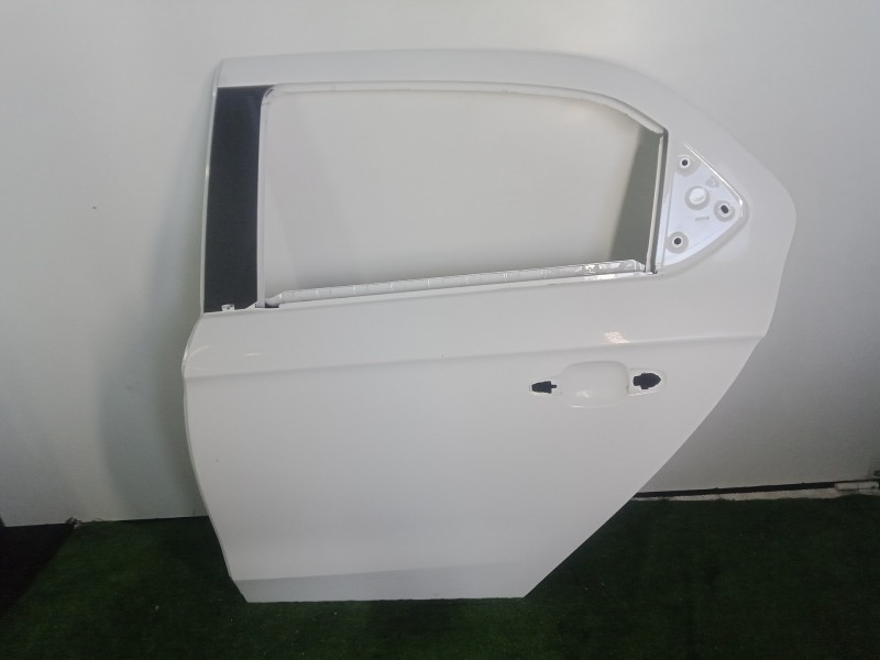 Recambio de puerta trasera izquierda para citroën c-elysée 1.6 blue-hdi fap referencia OEM IAM   