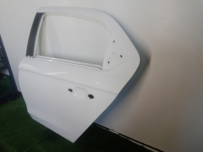 Recambio de puerta trasera izquierda para citroën c-elysée 1.6 blue-hdi fap referencia OEM IAM   